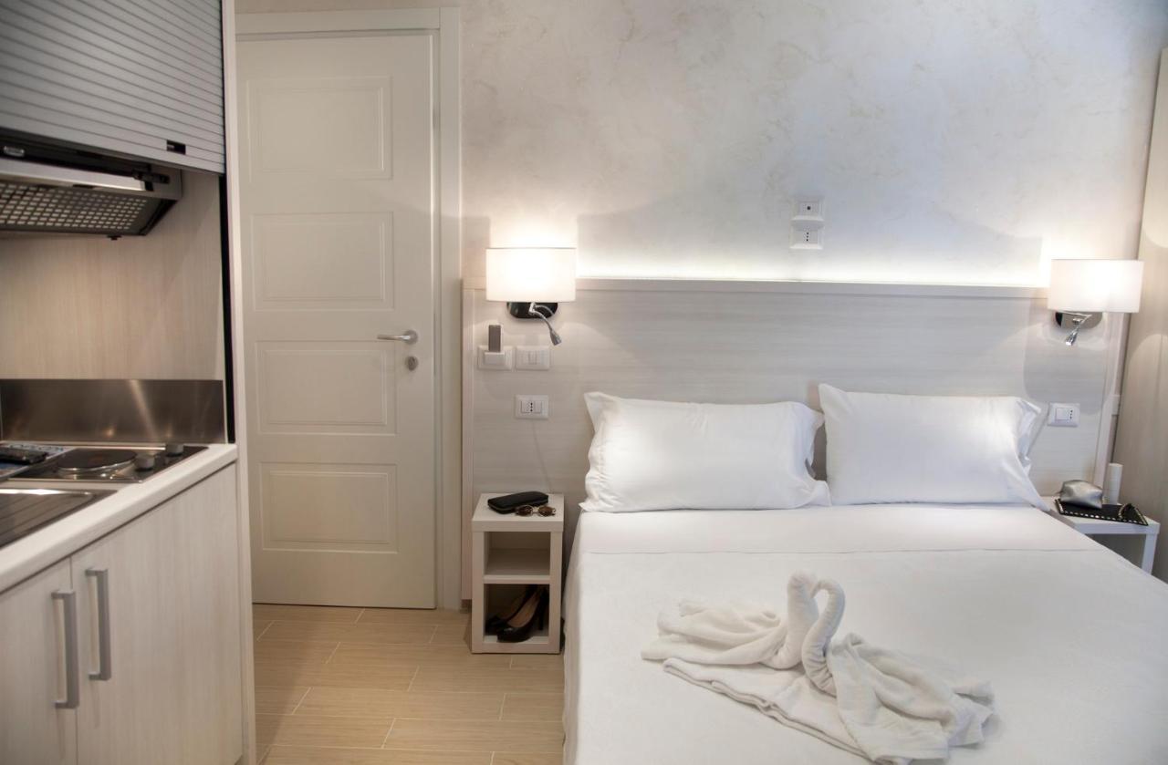 Marina Beach Aparthotel リミニ エクステリア 写真