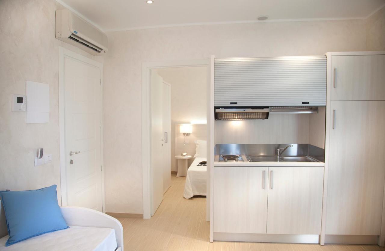 Marina Beach Aparthotel リミニ エクステリア 写真